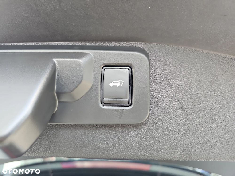Renault Austral 1.2 E-Tech Full Hybrid 200 Techno MMT - 25