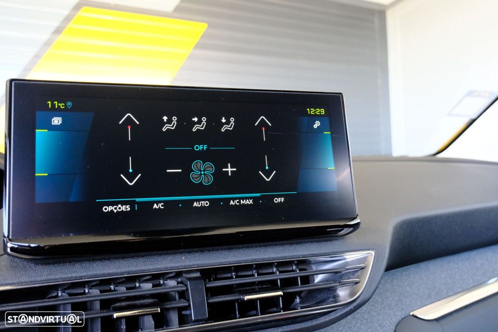 Peugeot 3008 1.6 Hybrid Allure Pack e-EAT8 - 25