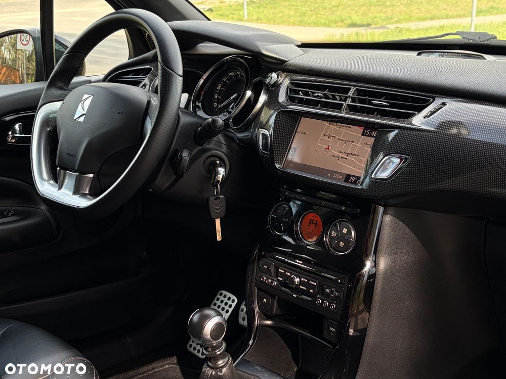 Citroën DS3 HDi 110 FAP SportChic - 10