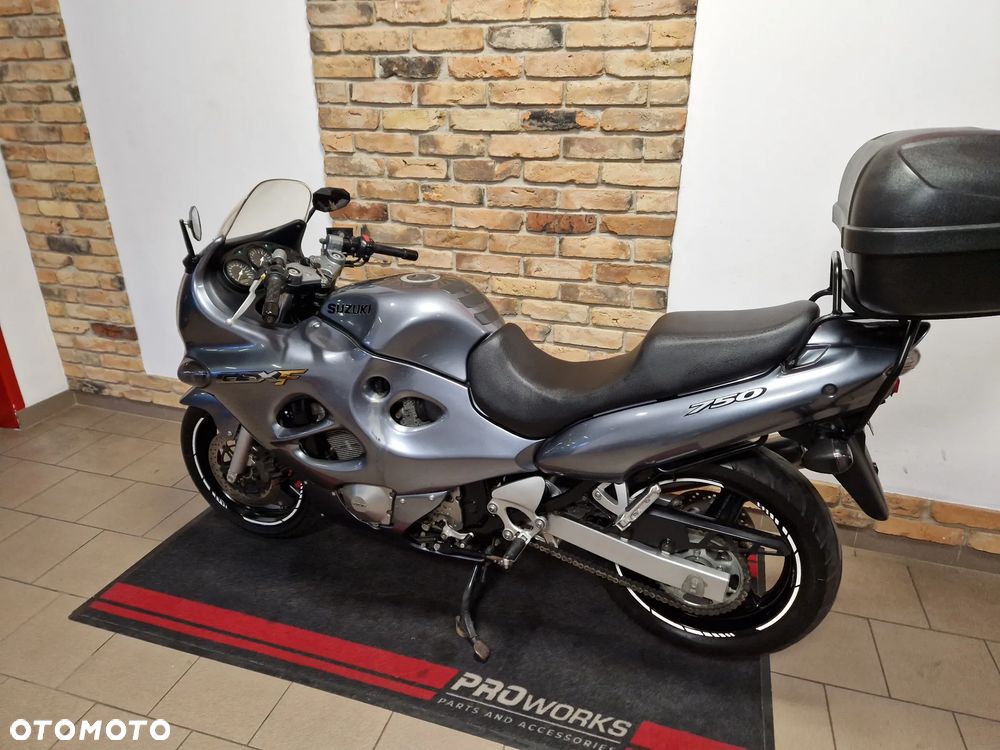 Suzuki GSX-F - Katana - 24