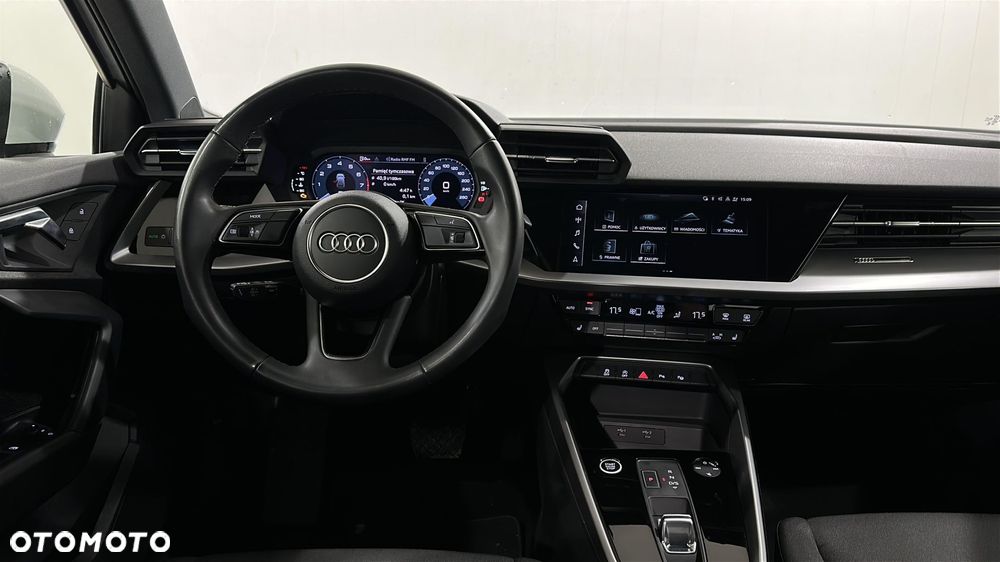 Audi A3 Sportback 35 TFSI S tronic - 10