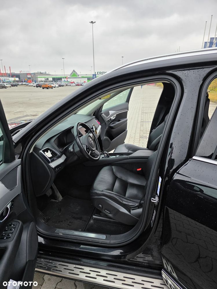 Volvo XC 90 T8 AWD Twin Engine Geartronic Momentum - 6