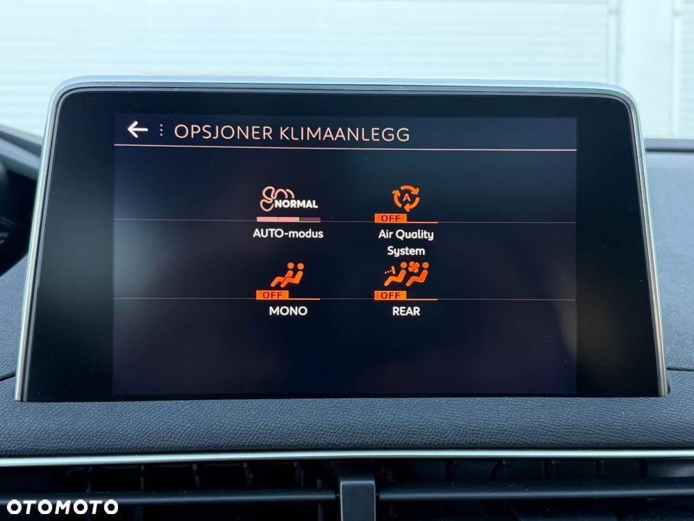 Peugeot 5008 BlueHDi 180 EAT8 GT - 29