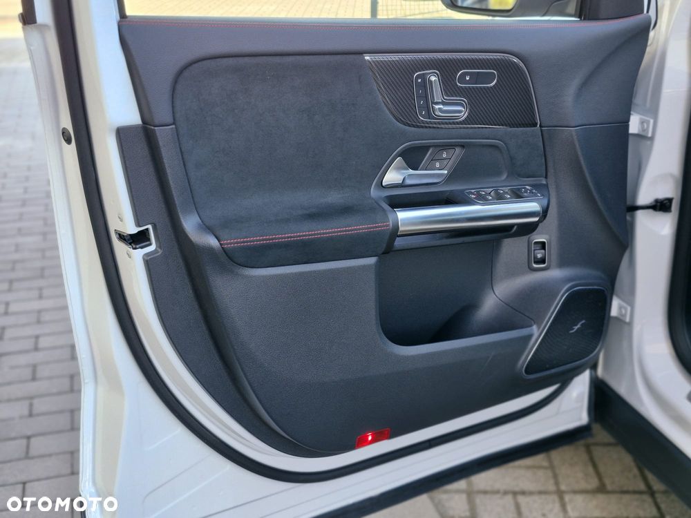 Mercedes-Benz GLA 200 mHEV AMG Line 7G-DCT - 22