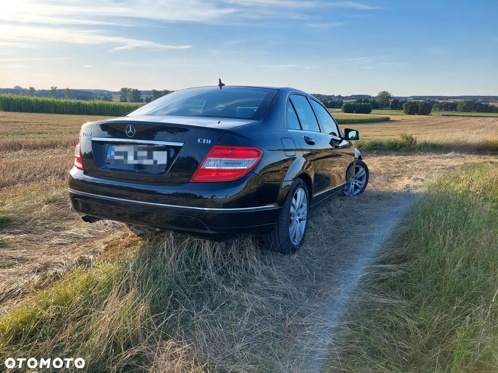 Mercedes-Benz Klasa C 200 CDI Avantgarde - 17