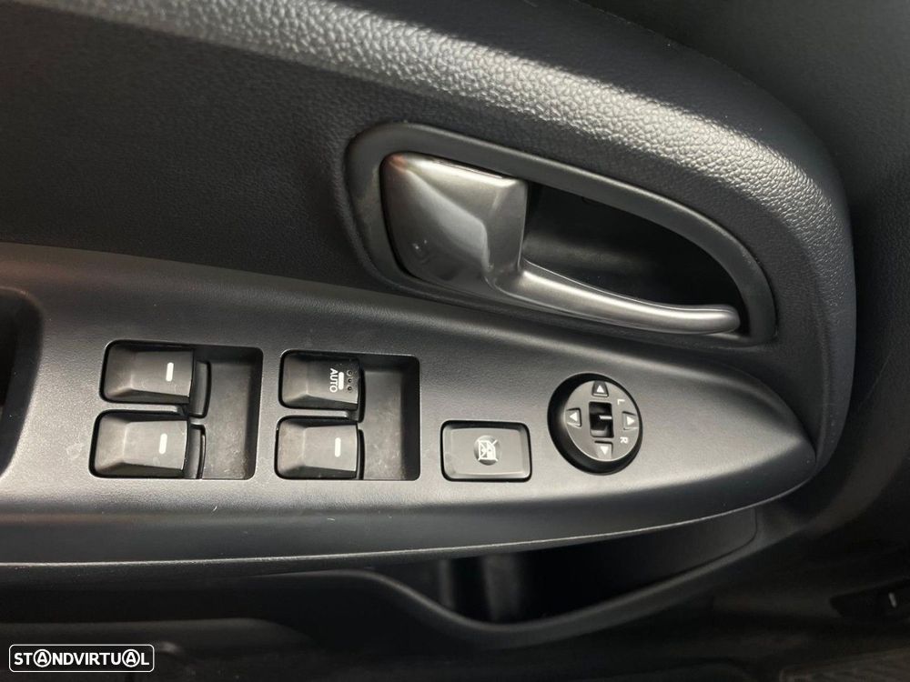 Kia Rio 1.1 CRDi Prime - 12