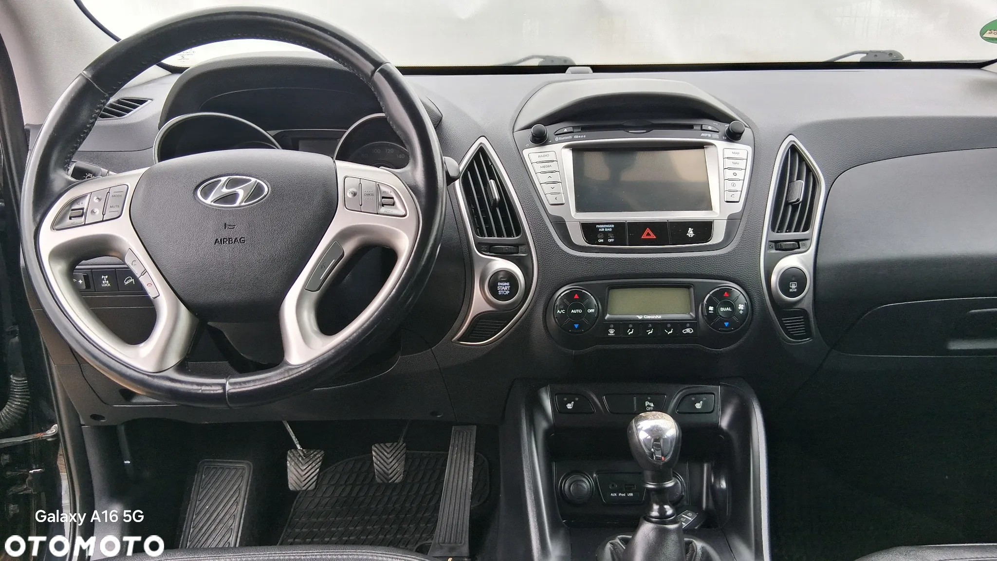 Hyundai ix35 2.0 CRDi 4WD Premium - 18