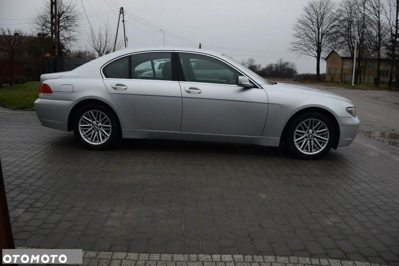 BMW Seria 7 - 10
