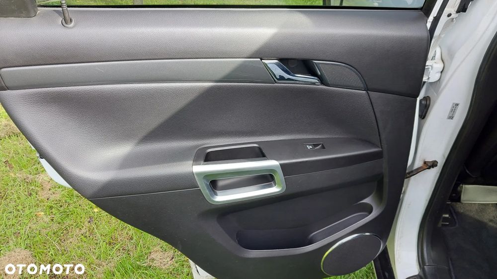Opel Antara 2.4 Enjoy plus - 13