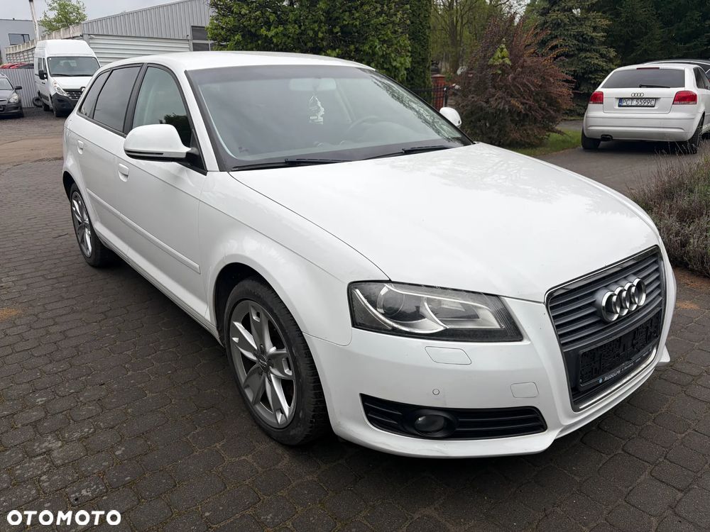 Audi A3 Sportback 1.4 TFSI Attraction - 3