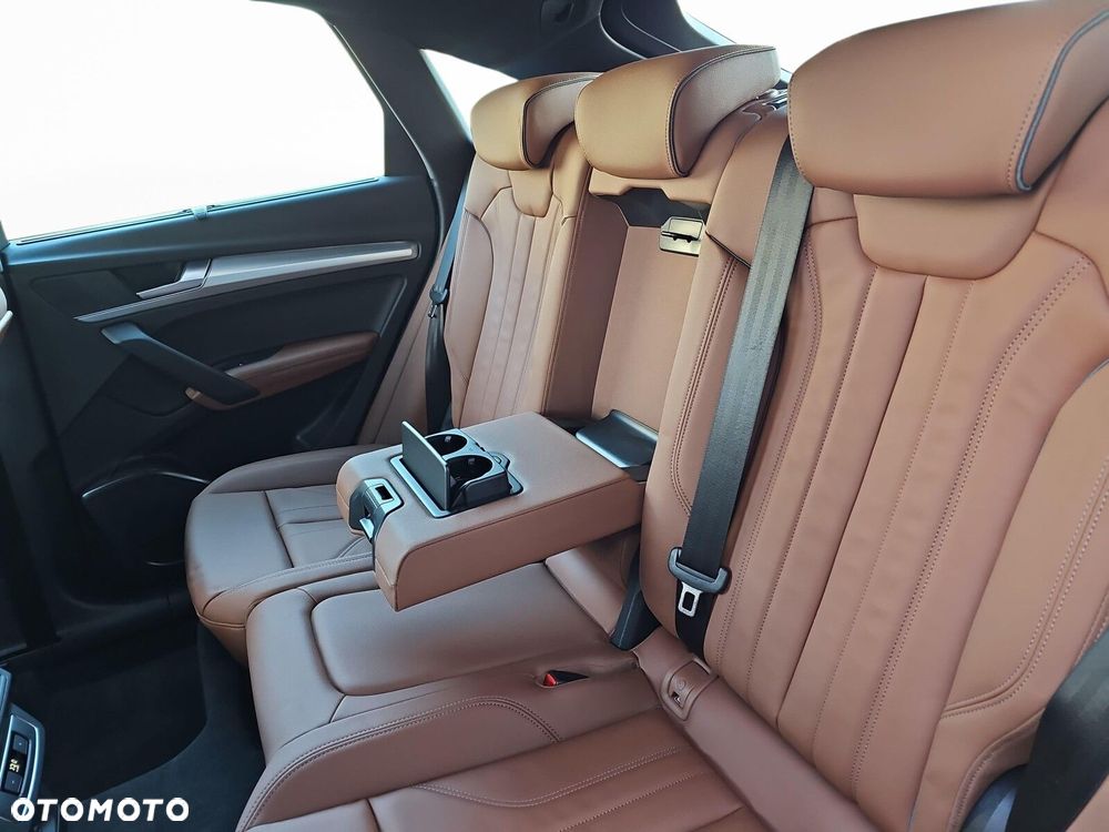 Audi Q5 Sportback - 34