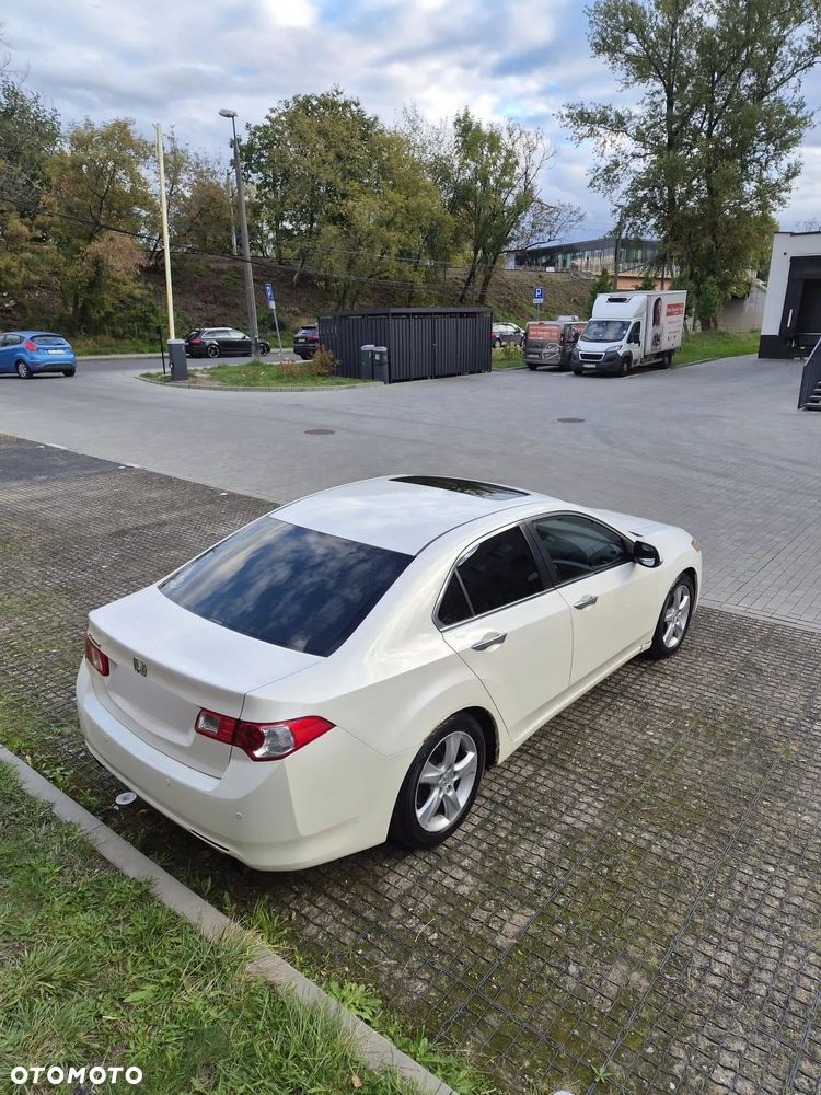Honda Accord - 12