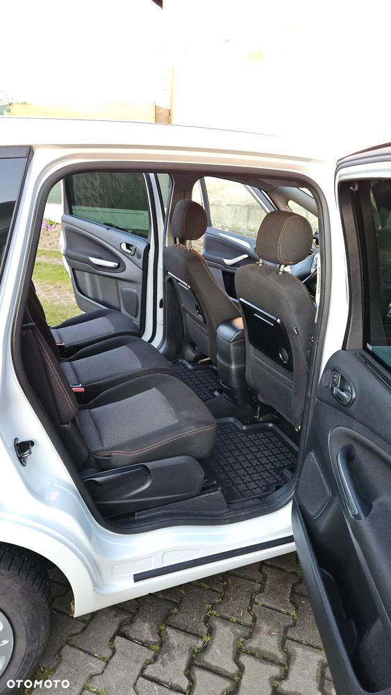 Ford S-Max 1.6 T Trend - 21
