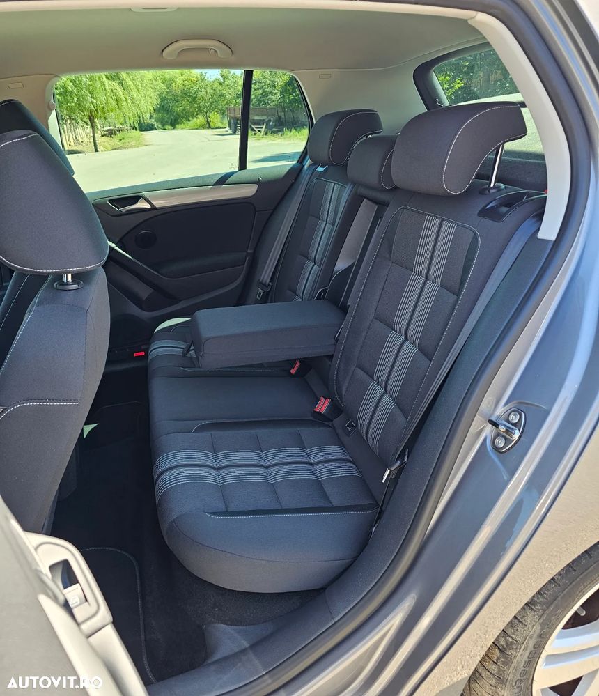 Volkswagen Golf 1.4 TSI MATCH - 9