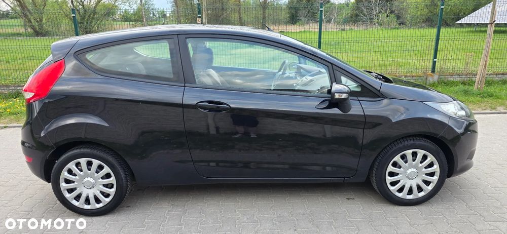 Ford Fiesta - 6