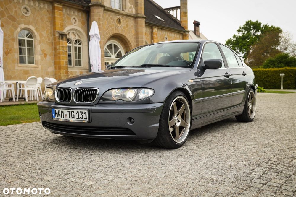 BMW Seria 3 320i Edition Sport - 10