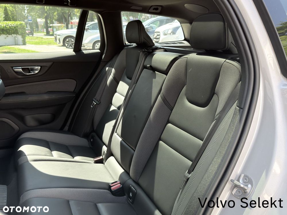 Volvo V60 - 17