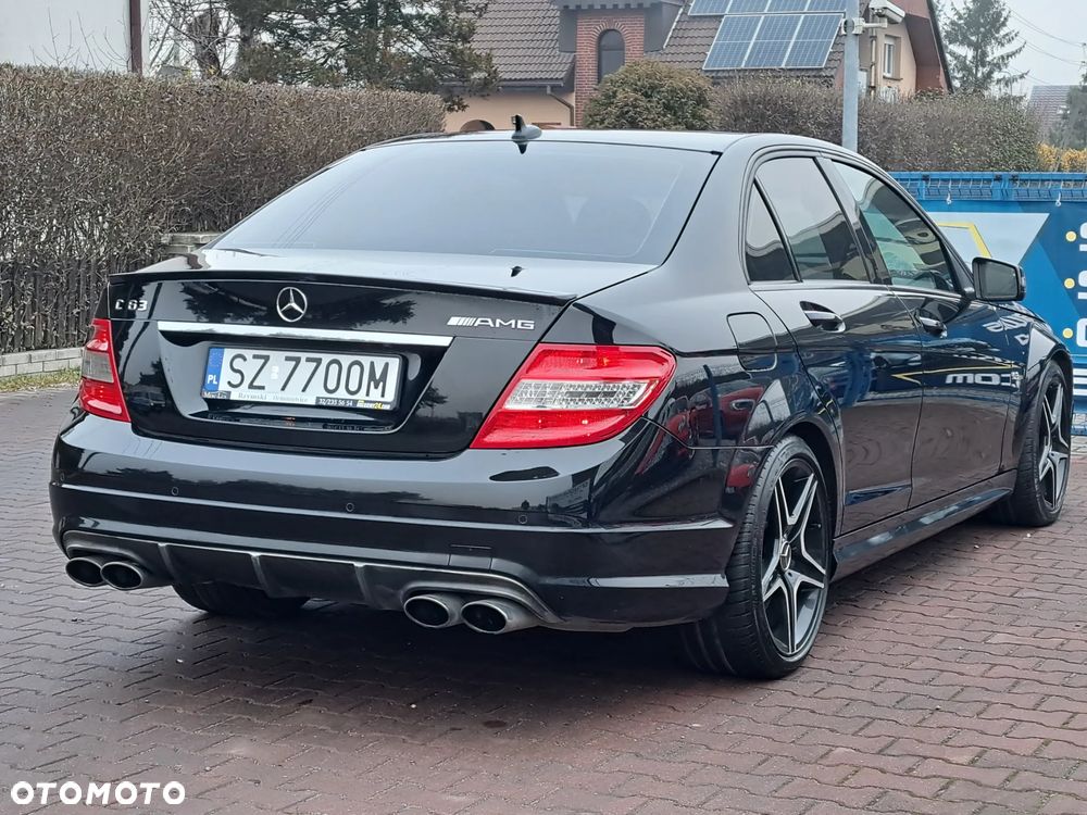 Mercedes-Benz Klasa C 63 AMG 7G-TRONIC - 4