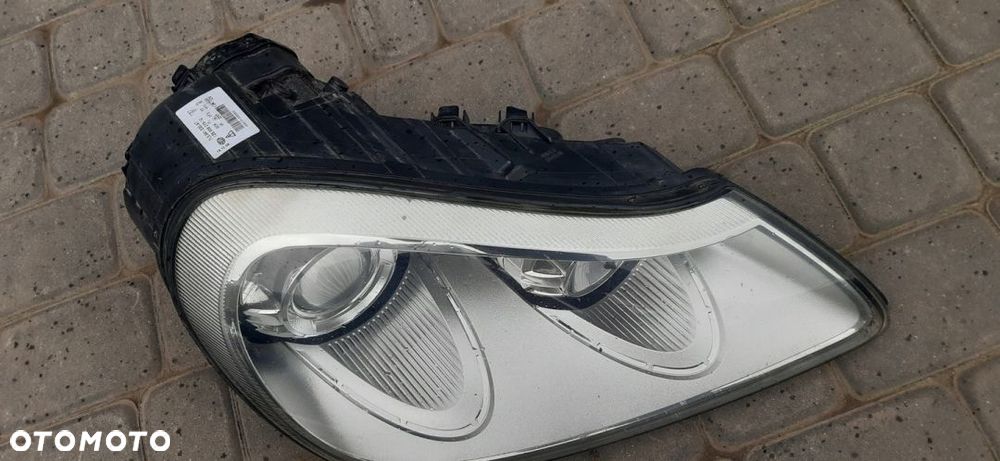 Porsche Cayenne Lift Lampa Przednia - 8