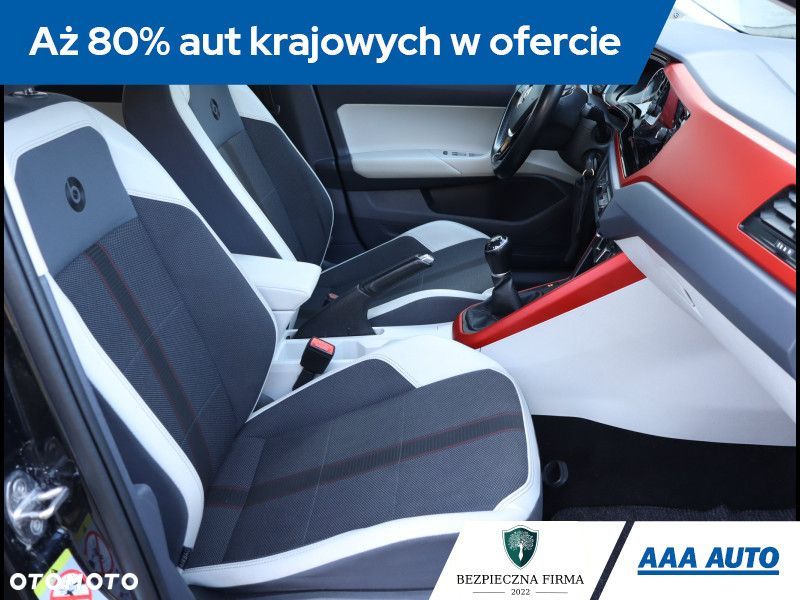 Volkswagen Polo - 10