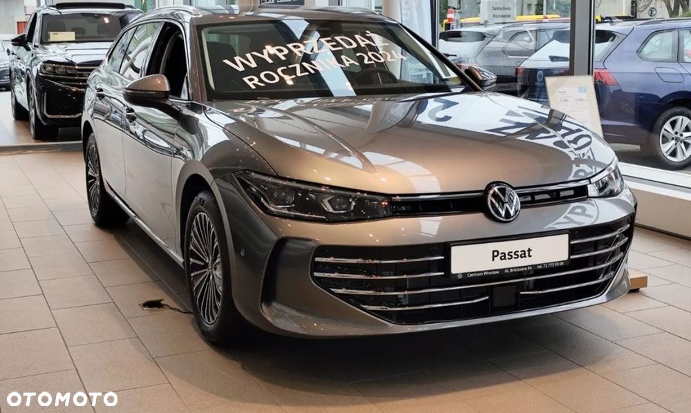 Volkswagen Passat - 4