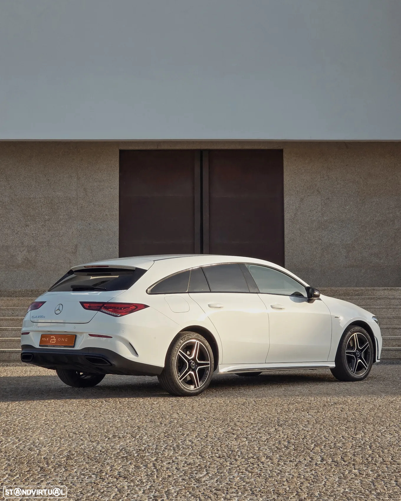 Mercedes-Benz CLA 250 e Shooting Brake AMG Line - 6