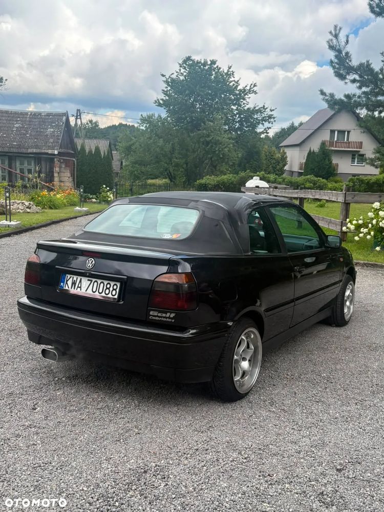 Volkswagen Golf 2.0 GTI - 2