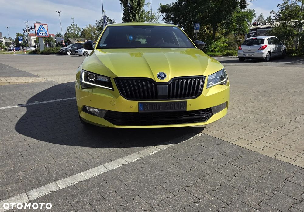 Skoda Superb 2.0 TSI 4x4 Sportline DSG - 5