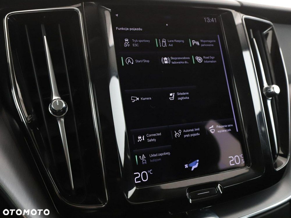 Volvo XC 60 B4 D AWD Momentum - 27