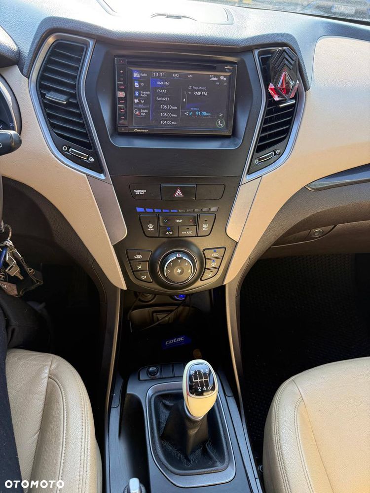 Hyundai Santa Fe - 9