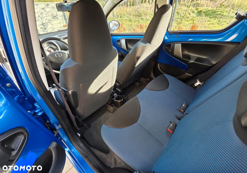 Toyota Aygo Cool - 10