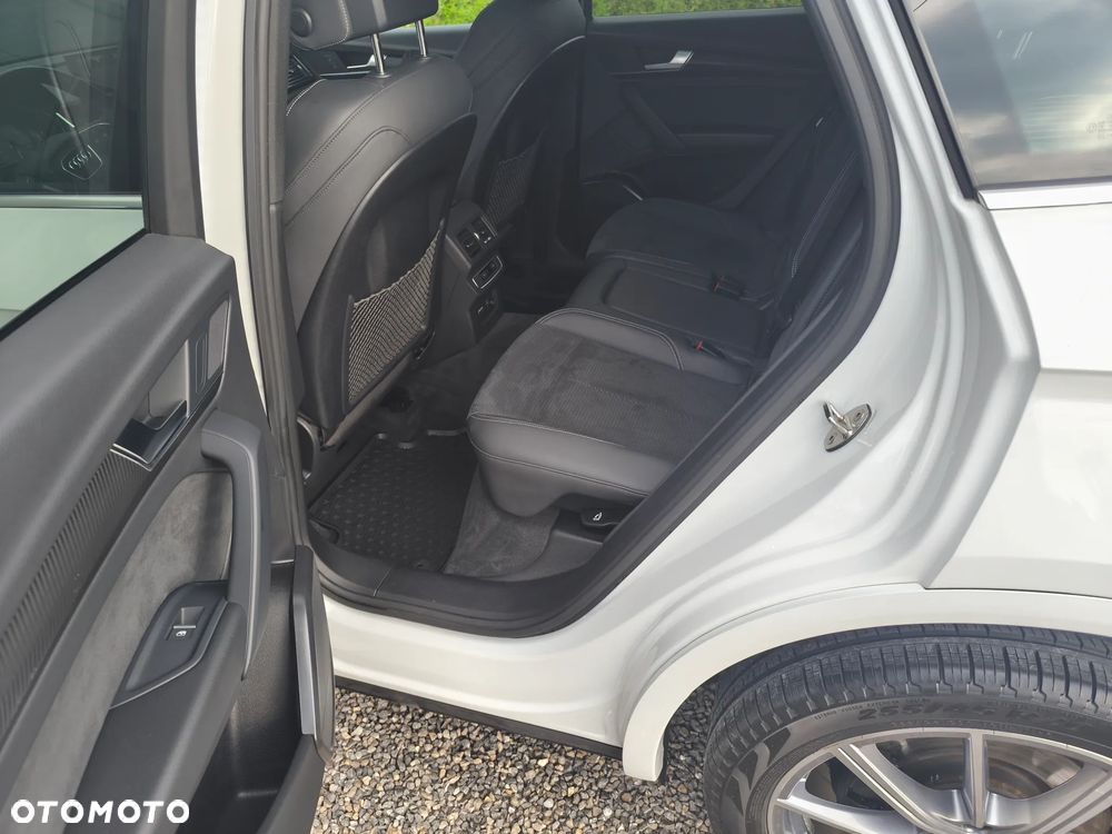 Audi SQ5 - 11