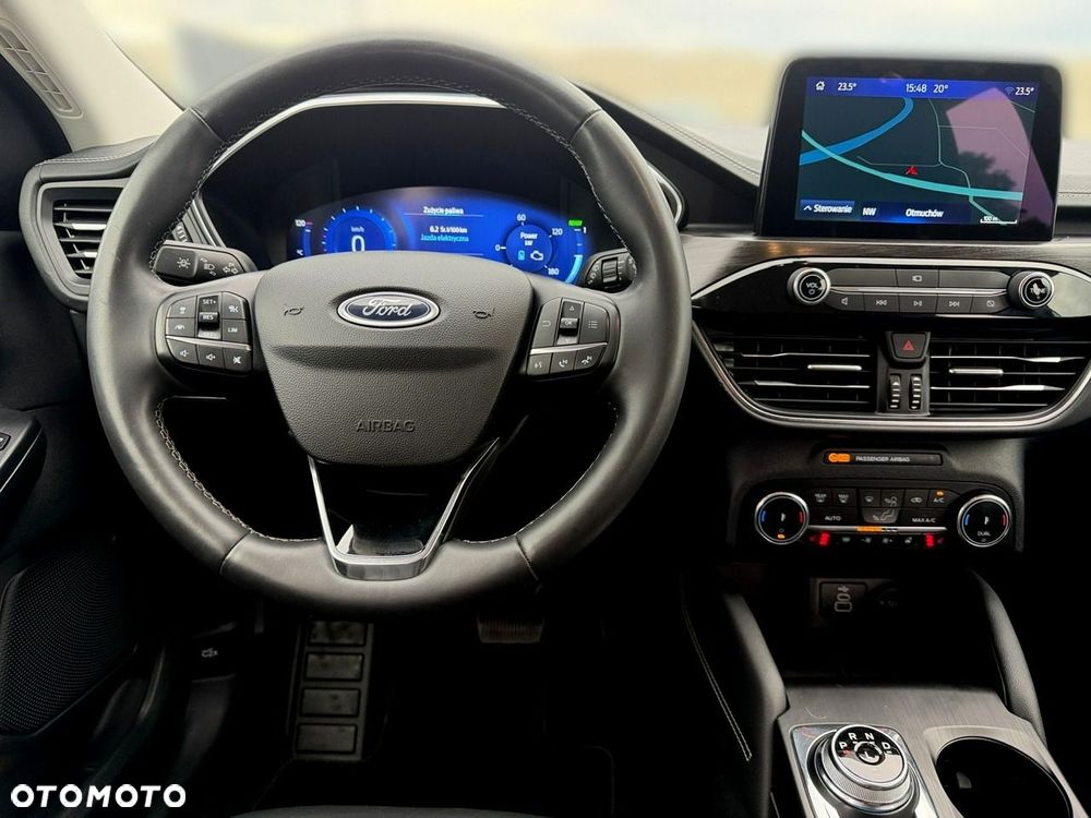 Ford Kuga - 18