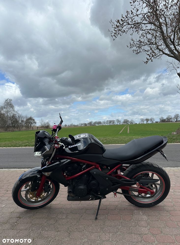 Kawasaki ER - 2