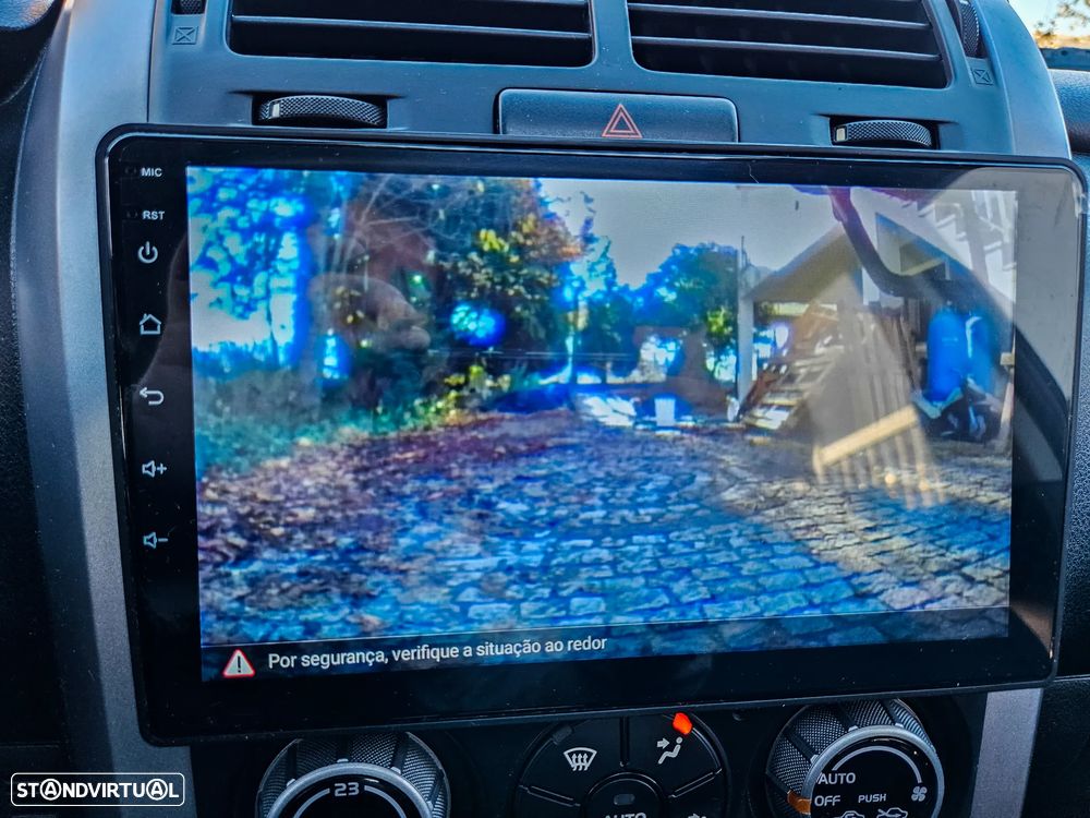 Suzuki Grand Vitara 1.9 DDiS X-Premium - 20