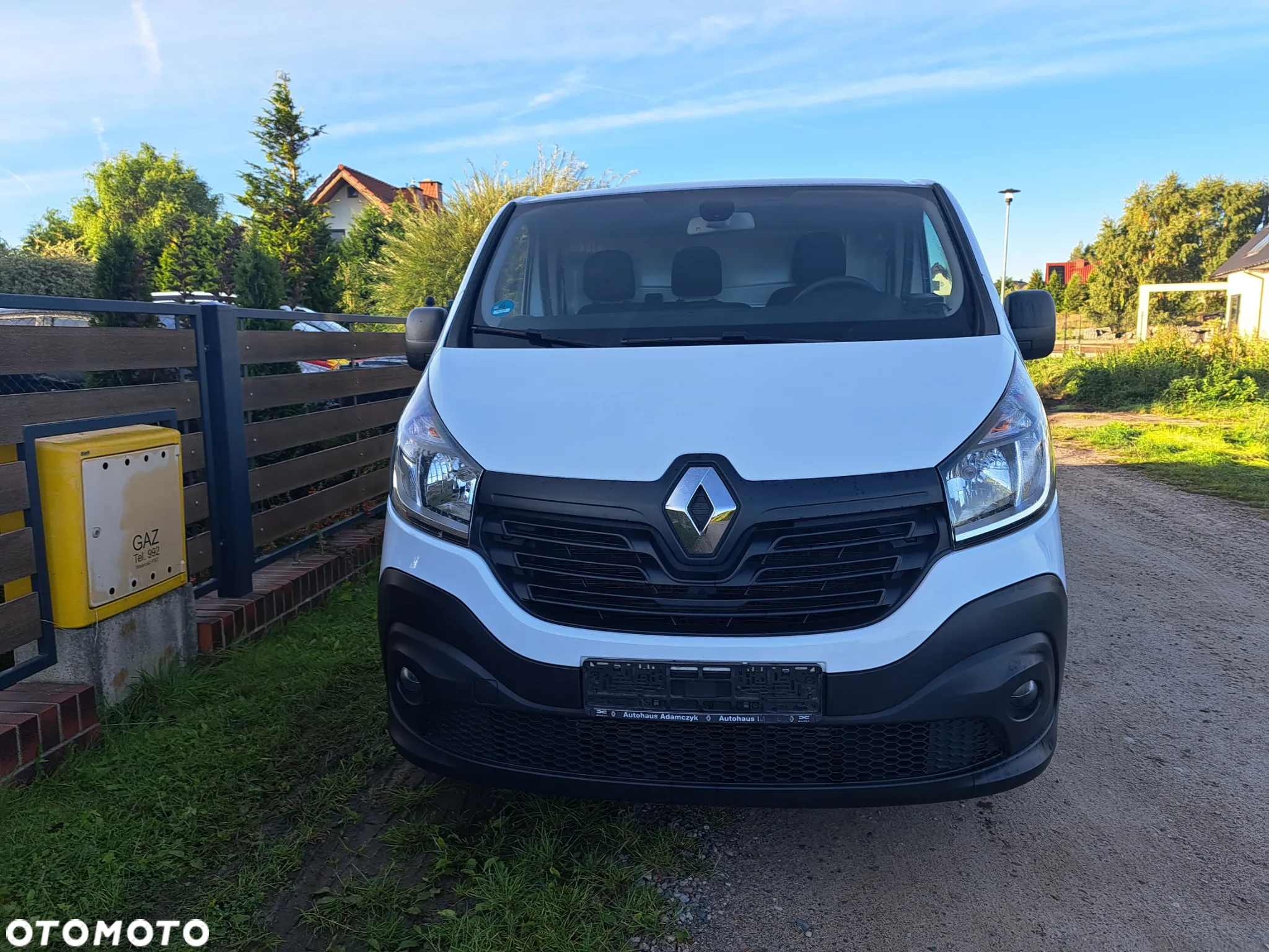 Renault Trafic - 16