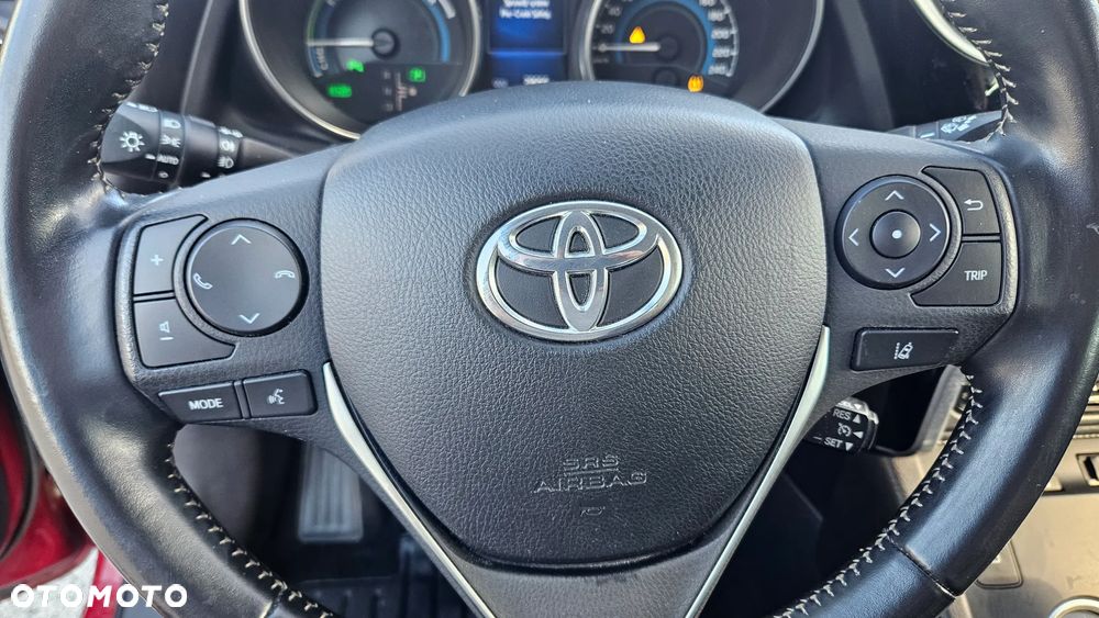 Toyota Auris Hybrid 135 Prestige - 24