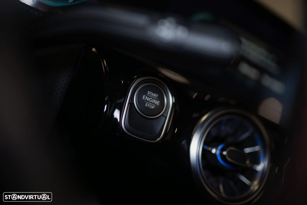 Mercedes-Benz CLA 250 e Shooting Brake AMG Line - 33