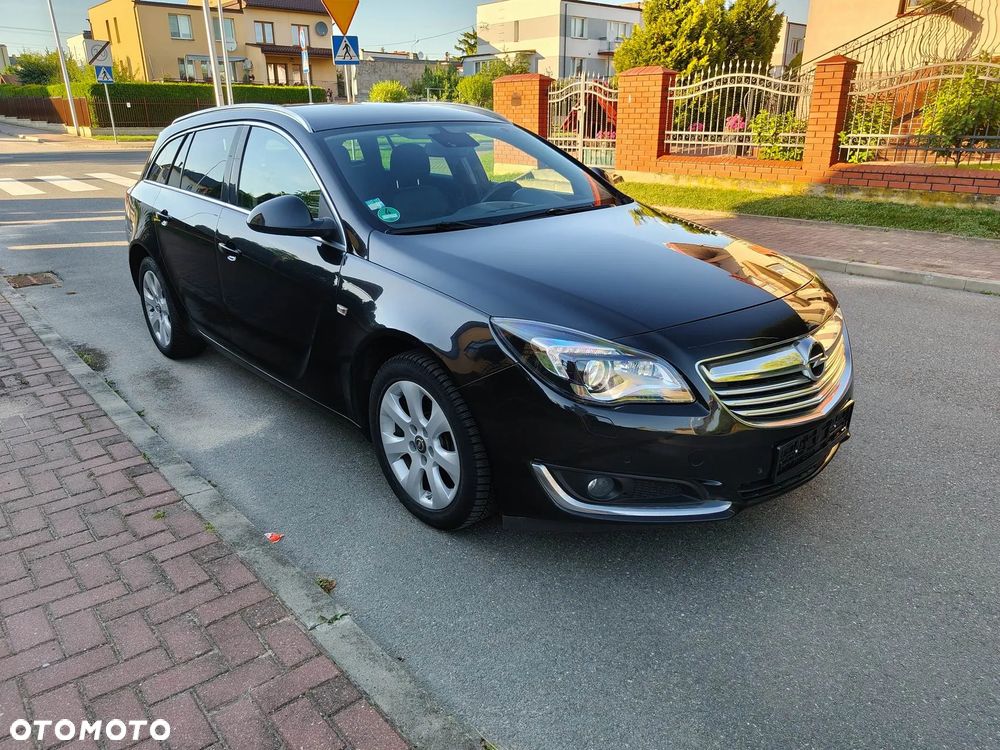 Opel Insignia 1.6 SIDI Turbo Business Edition - 2