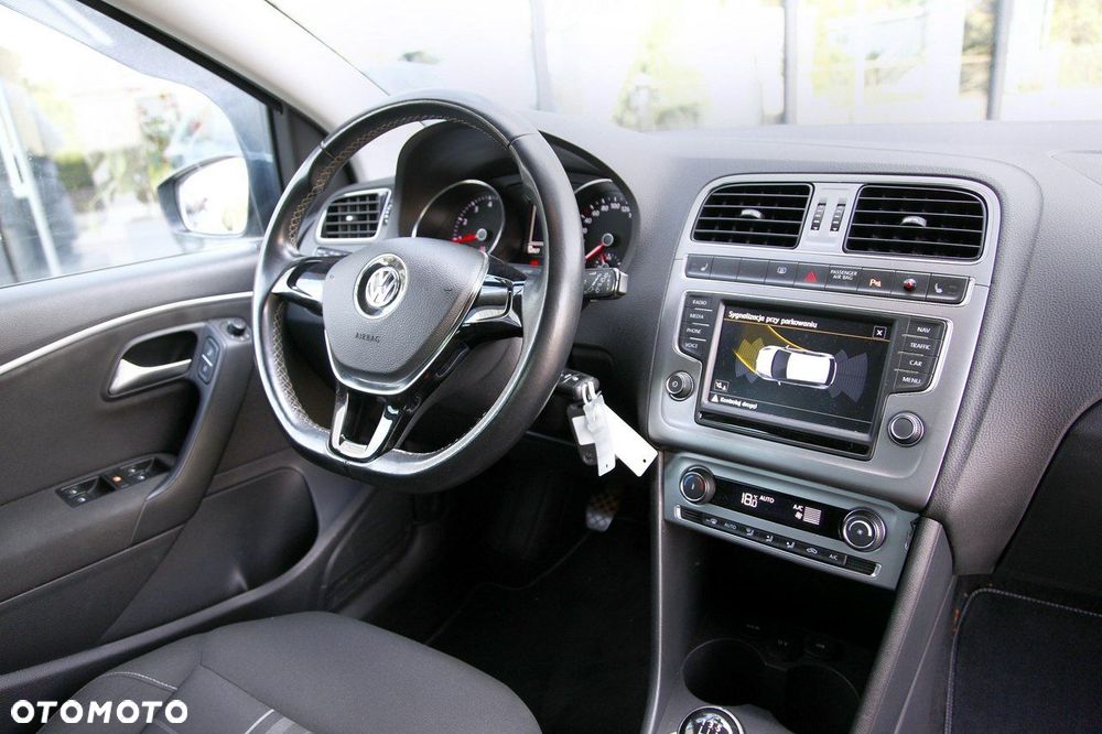 Volkswagen Polo - 16