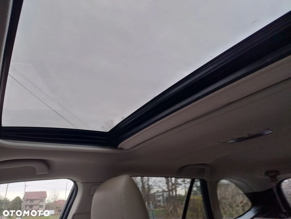 Subaru Outback 2.0D Exclusive Lineartronic - 14