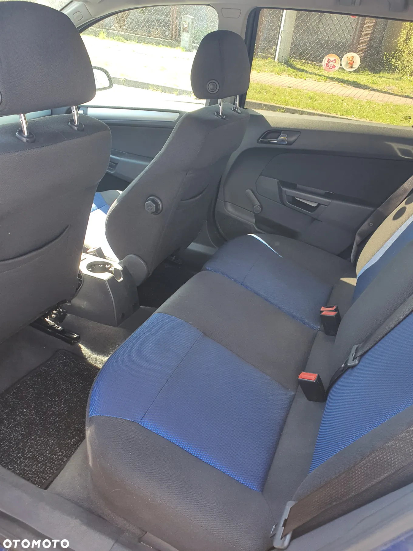 Opel Astra 1.6 - 9