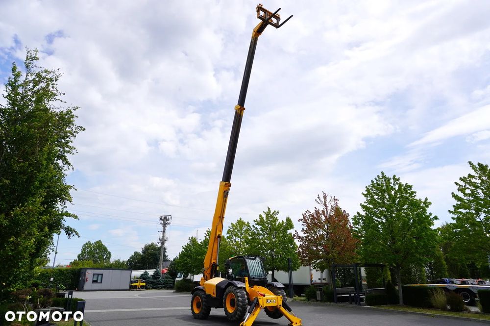 JCB 540-140 / 14 m / 1800 MTH / kilka sztuk - 16