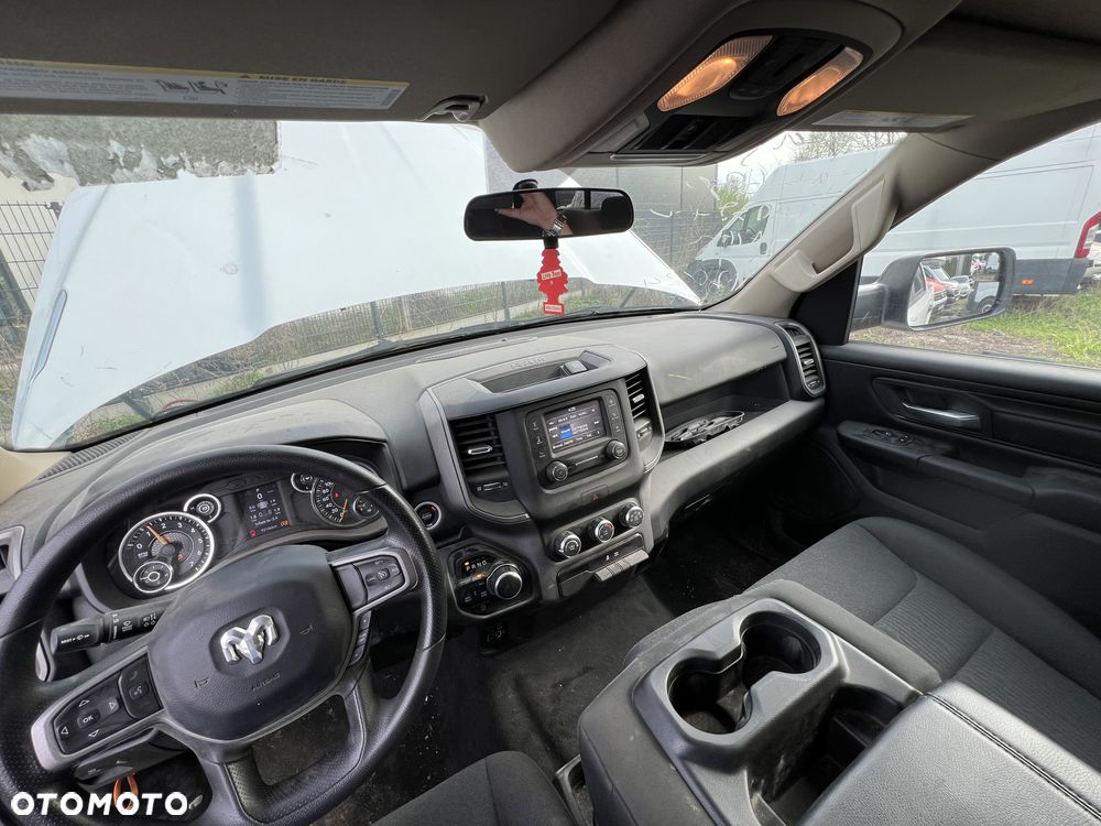 RAM 1500 - 18