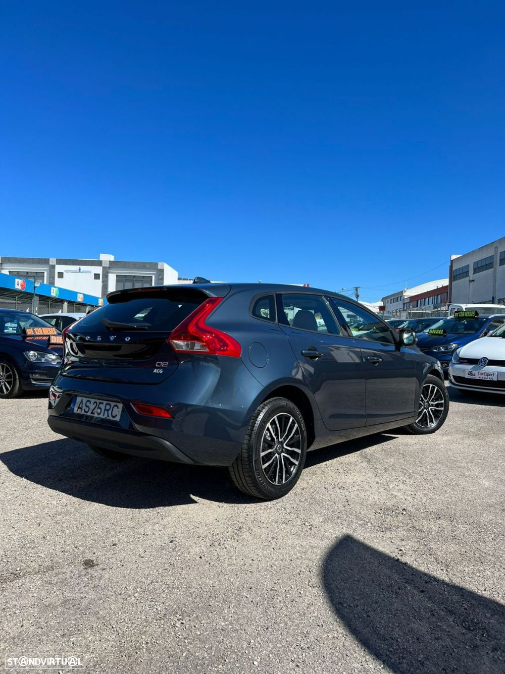 Volvo V40 - 18