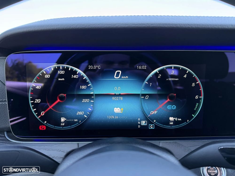 Mercedes-Benz E 300 de AMG Line - 37