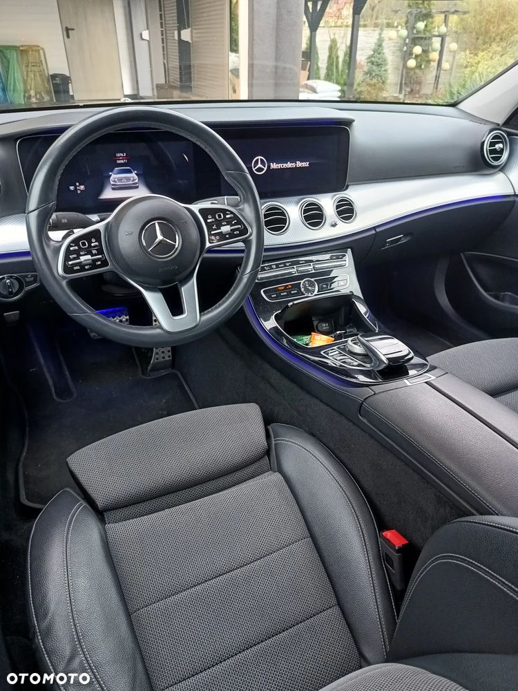 Mercedes-Benz Klasa E - 10