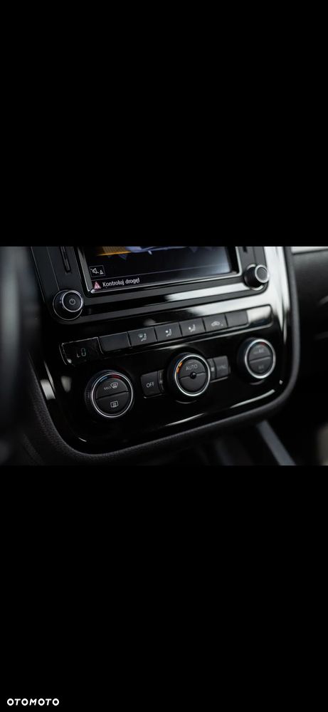 Volkswagen Scirocco ver-2-0-tsi-bmt-perfectline-r--style - 15