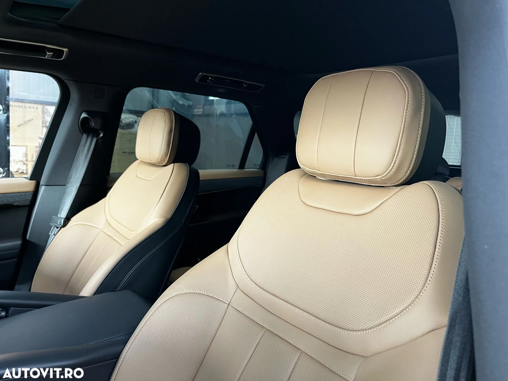 Land Rover Range Rover Sport - 25