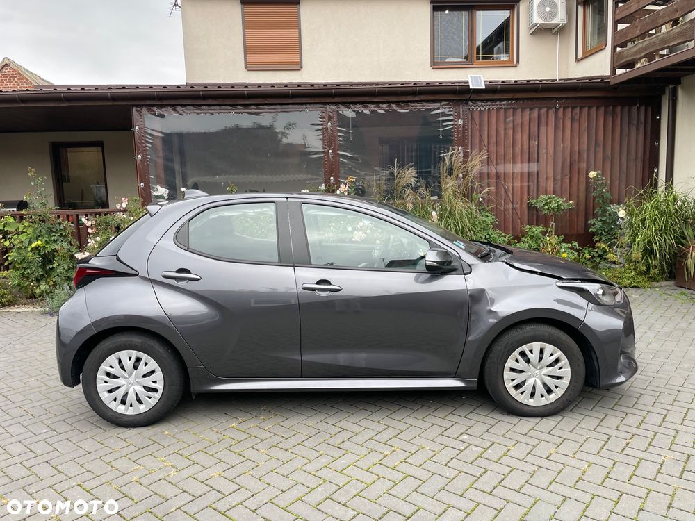 Toyota Yaris 1.5 Executive - 2